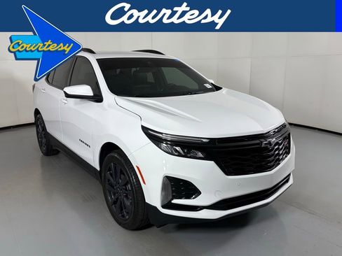 Used 2024 Chevrolet Equinox RS image 1