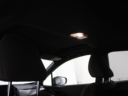 Used 2024 Subaru Crosstrek 2.5i Sport image 20