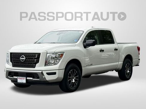 Used 2024 Nissan Titan SV w/ Accessory Utility Package AWD/4WD image 1