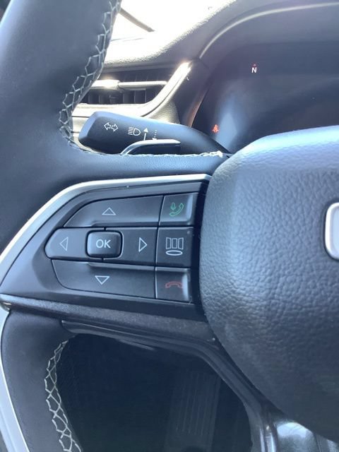 Used 2023 Jeep Grand Cherokee Laredo AWD/4WD image 27