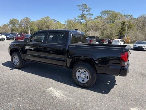 Used 2023 Toyota Tacoma SR image 4