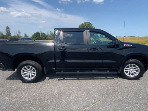 Certified 2022 Chevrolet Silverado 1500 RST w/ Convenience Package II AWD/4WD image 9