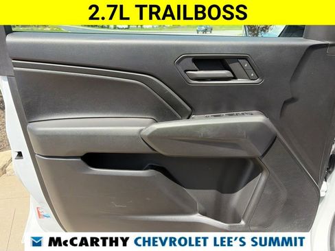 Certified 2023 Chevrolet Colorado Trail Boss w/ Technology Package AWD/4WD image 35