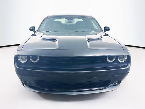 Used 2022 Dodge Challenger SXT w/ Blacktop Package image 2