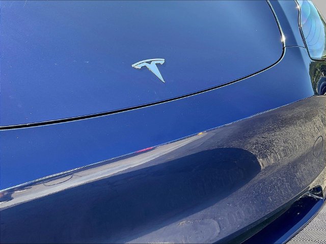 Used 2024 Tesla Model Y Long Range RWD image 33