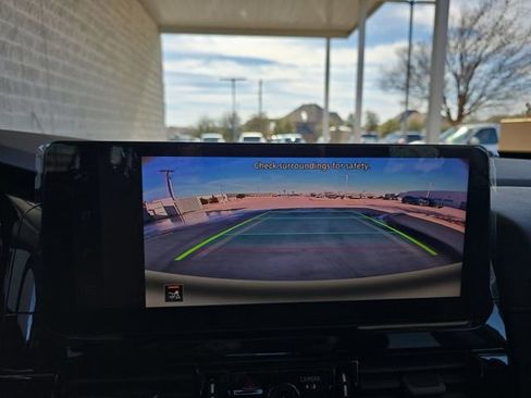 New 2026 Nissan Pathfinder SV image 9