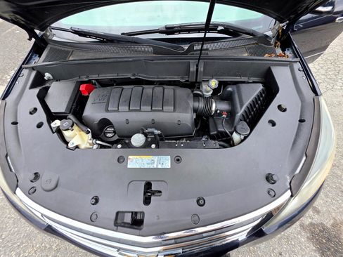 Used 2017 Chevrolet Traverse Premier image 26