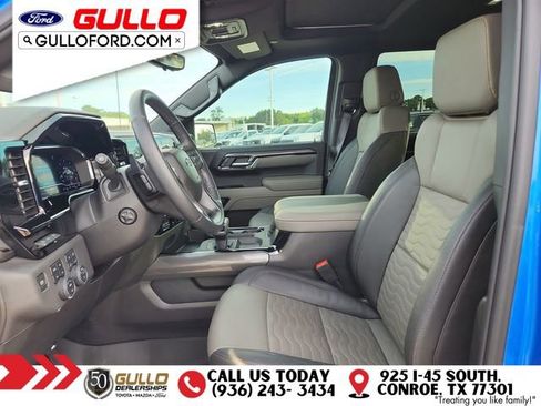 Used 2025 Chevrolet Silverado 1500 ZR2 w/ Technology Package image 30