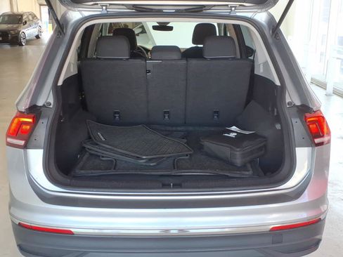 Used 2024 Volkswagen Tiguan S AWD/4WD image 9