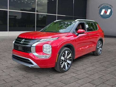 Used 2025 Mitsubishi Outlander SEL AWD/4WD image 1