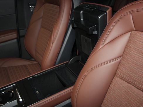 New 2026 Lincoln Nautilus Reserve image 23