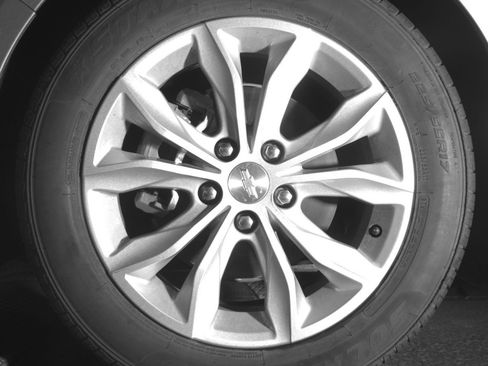 Used 2024 Chevrolet Malibu LT image 12