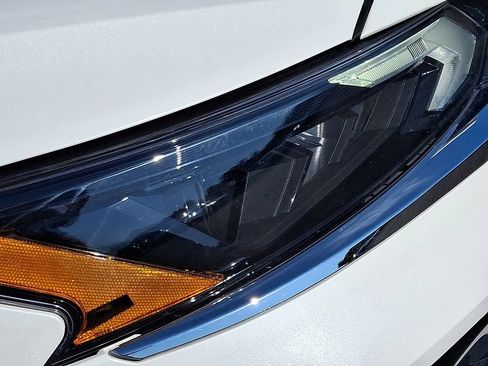 Certified 2023 Nissan Altima 2.5 SV w/ SV Premium Package AWD/4WD image 10
