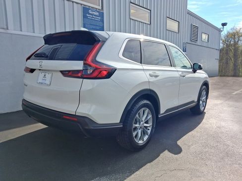 Used 2025 Honda CR-V EX-L image 10