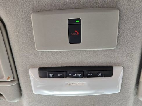Used 2024 Nissan Kicks SV FWD image 27