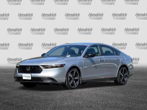 Used 2023 Honda Accord Sport image 9