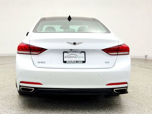 Used 2017 Genesis G80 3.8 w/ Option Group 02 image 6