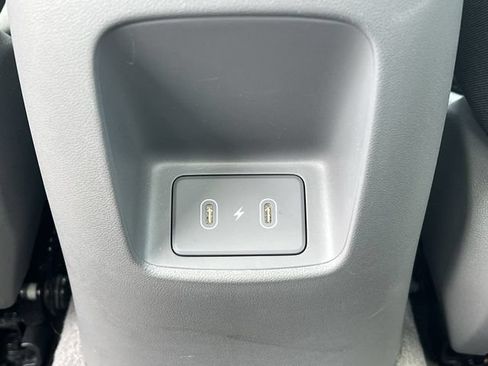 Certified 2025 Hyundai Elantra SEL FWD image 37