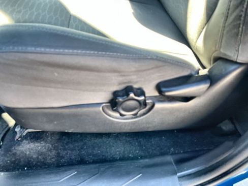 Used 2018 Toyota Tacoma SR5 image 16