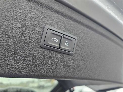 Used 2023 Audi Q5 2.0T Premium Plus w/ Premium Plus Package image 19