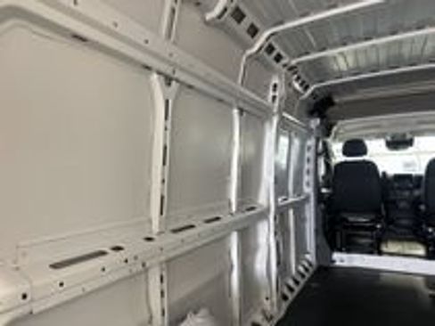 Used 2024 RAM ProMaster 2500 FWD image 34