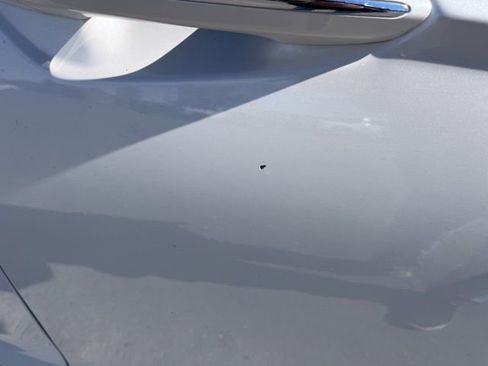 Used 2019 Ford Fusion SEL FWD image 16