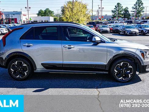 Used 2024 Kia Niro Wind image 9