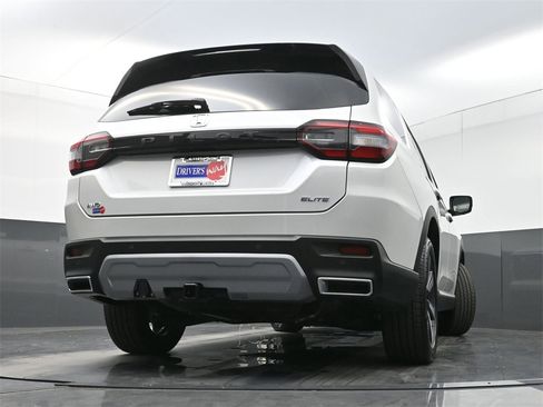 Used 2024 Honda Pilot Elite image 32