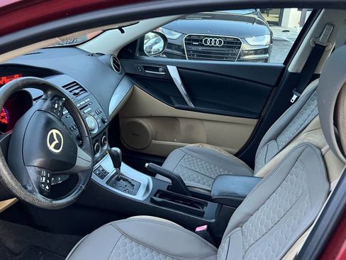 Used 2011 MAZDA MAZDA3 s Grand Touring w/ Tech Pkg image 13