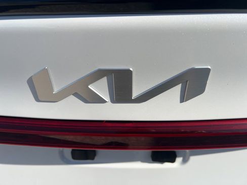 Certified 2023 Kia Forte GT-Line image 32