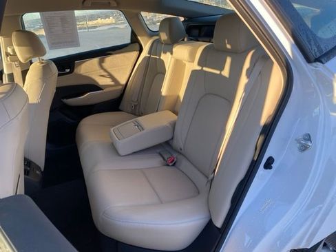 Certified 2018 Honda Clarity Touring image 21