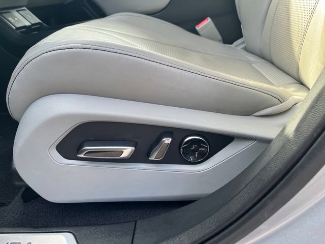 Used 2019 Acura RDX w/ Technology Package AWD/4WD image 13