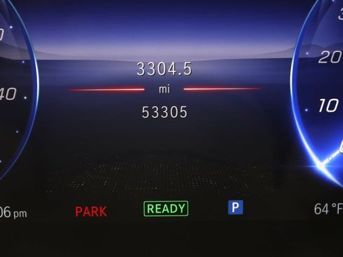 Used 2022 Mercedes-Benz EQS 450+ Sedan image 44