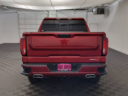 Used 2024 GMC Sierra 1500 AT4 w/ AT4 Preferred Package AWD/4WD image 10