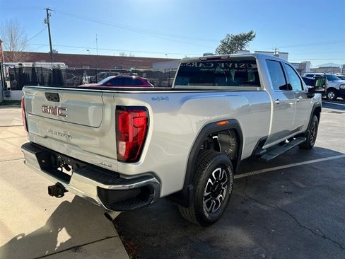 Used 2022 GMC Sierra 3500 SLE w/ Fleet Comfort Package image 9