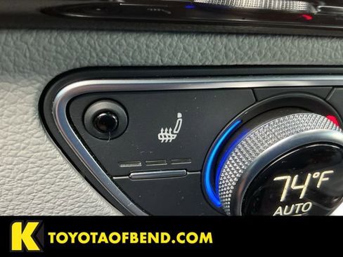 Used 2020 Audi Q5 Prestige w/ Prestige Package image 22