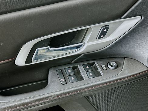 Used 2013 GMC Terrain SLE w/ Chrome Package image 15