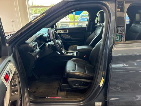 Used 2021 Ford Explorer ST w/ Equipment Group 401A AWD/4WD image 16