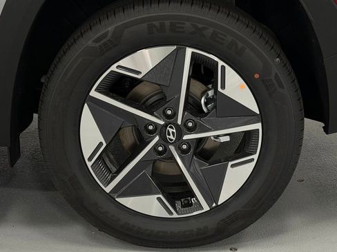 New 2026 Hyundai Tucson SEL image 8