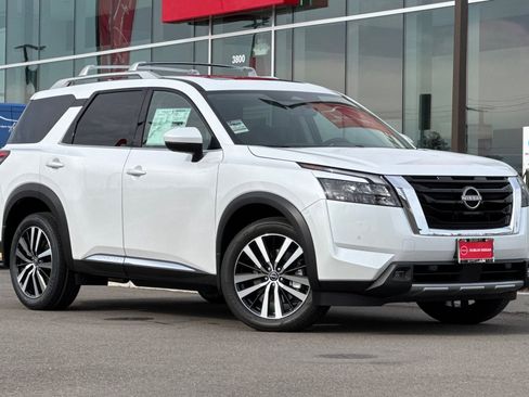 New 2025 Nissan Pathfinder Platinum w/ Lighting Package (N92) image 1