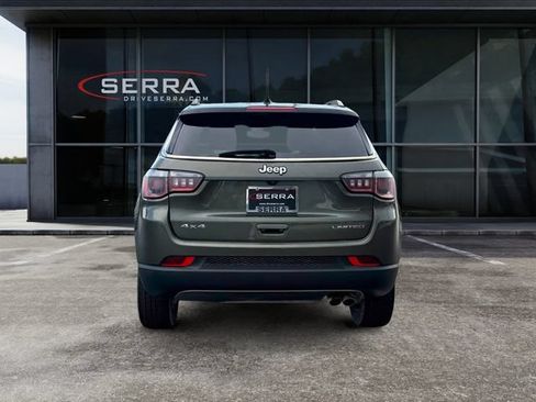 Used 2019 Jeep Compass Limited AWD/4WD image 4