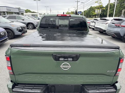 Certified 2025 Nissan Frontier SV w/ SV Convenience Package AWD/4WD image 5