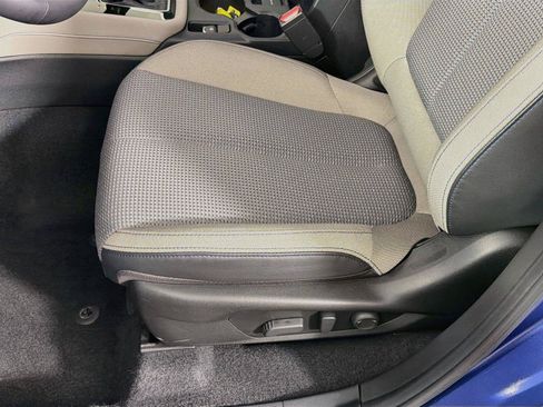 Used 2025 Subaru Forester Premium w/ Protection Package (1PH) AWD/4WD image 15