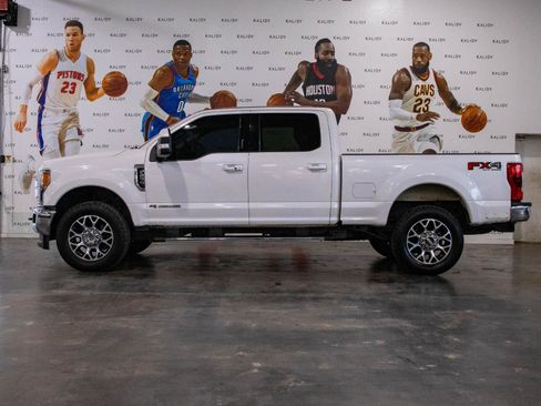 Used 2019 Ford F250 Lariat w/ Lariat Ultimate Package image 18