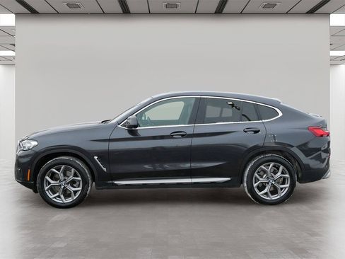 Used 2024 BMW X4 xDrive30i w/ Premium Package image 3