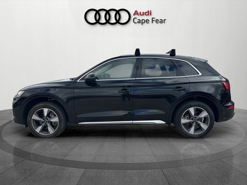 Used 2023 Audi Q5 2.0T Premium Plus w/ Premium Plus Package image 2