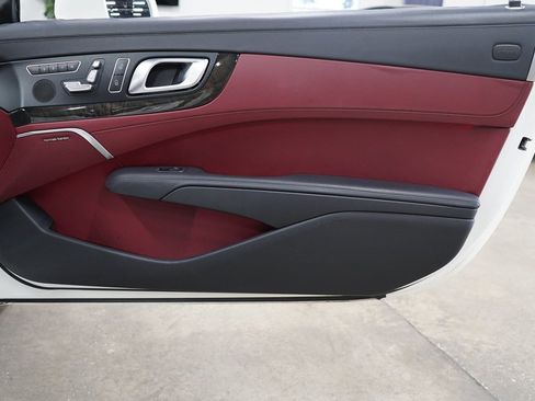 Used 2016 Mercedes-Benz SL 400 image 14