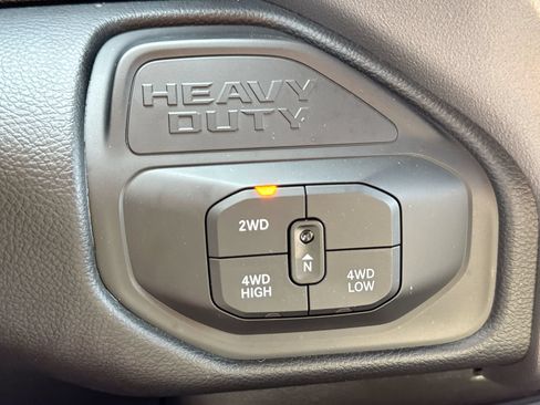 Used 2026 RAM 2500 Big Horn AWD/4WD image 20