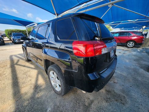 Used 2012 GMC Terrain SLE FWD image 3