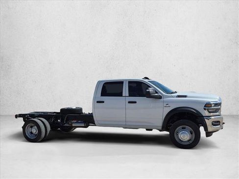 New 2026 RAM 5500 Tradesman w/ Chrome Appearance Group AWD/4WD image 5